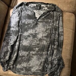 Gray Tie-Dye Long Sleeve Blouse